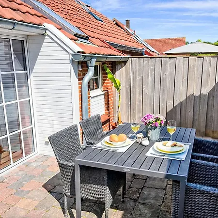 Feriehus Huus Ant Koornfeld By Interhome